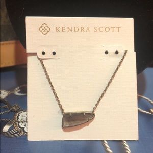 Kendra Scott necklace * rare
